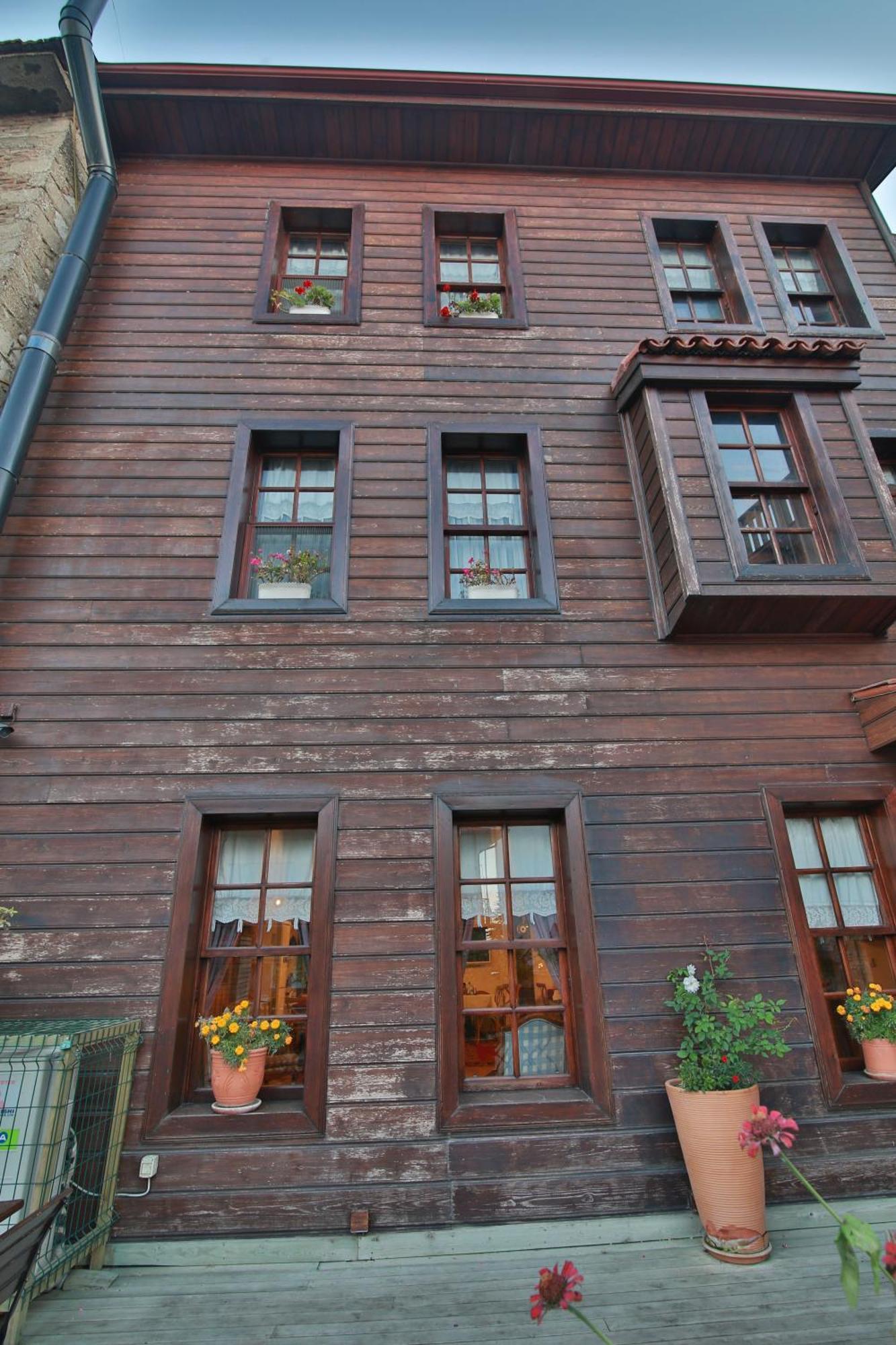 Isparta Historical Mansion Eskiciler Konagi - Cittaslow Egirdir Buitenkant foto